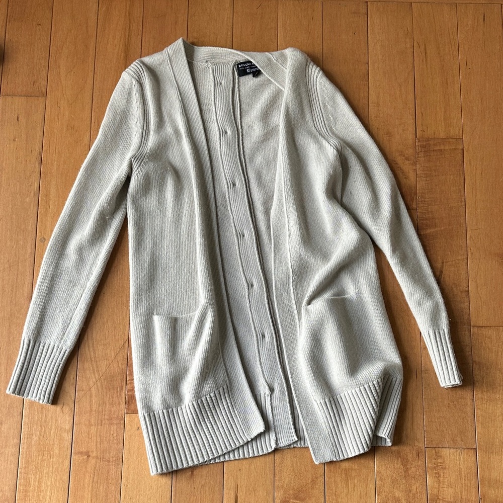 Women's Grey Cardigan Sweater